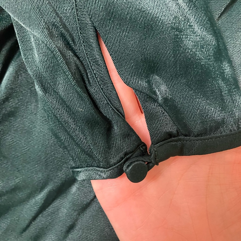 NWOT Aritzia Little Moon+ Honeysuckle Long Sleeve Dress, Green, Small - Picture 6 of 7